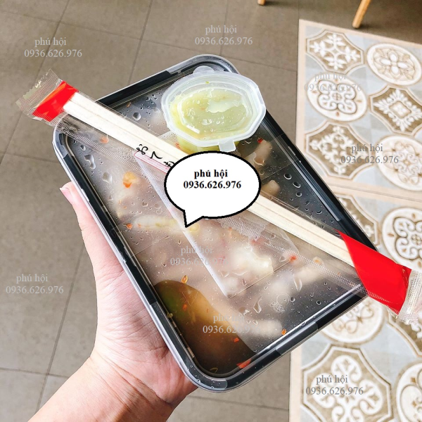 HỘP NHỰA ĐEN 750ml